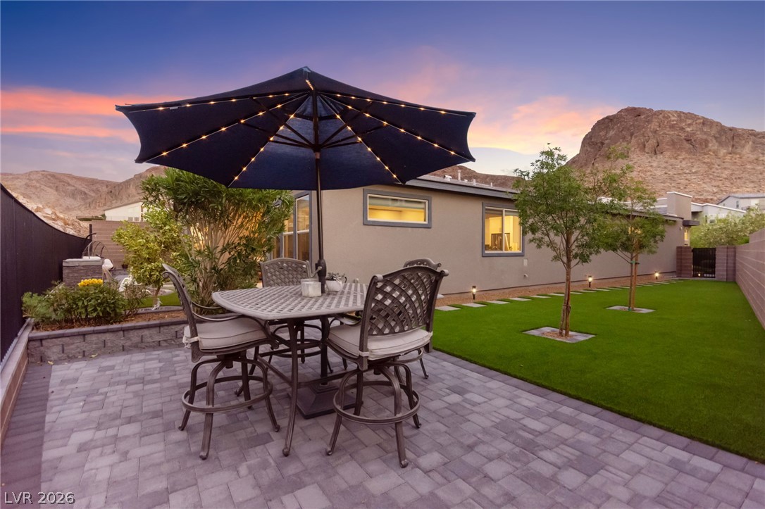 1948 Regal Bluff Drive