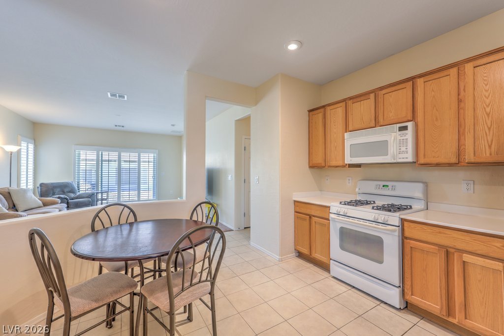 2921 Ivorybill Way