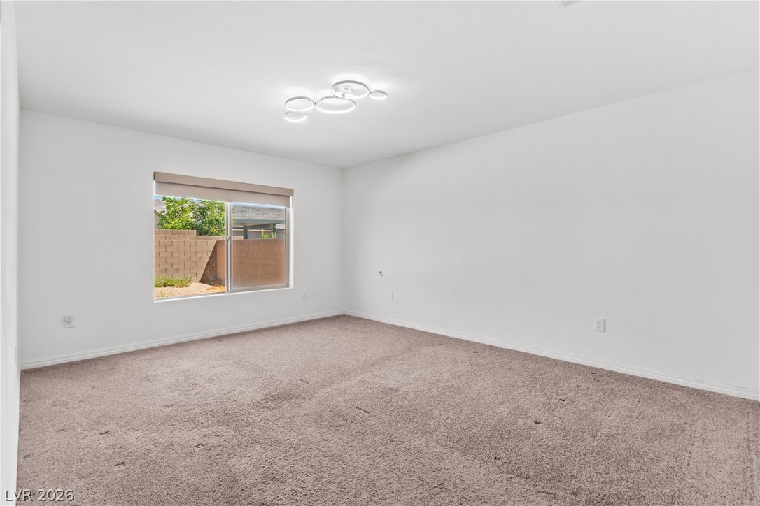 7180 Grace Estate Avenue
