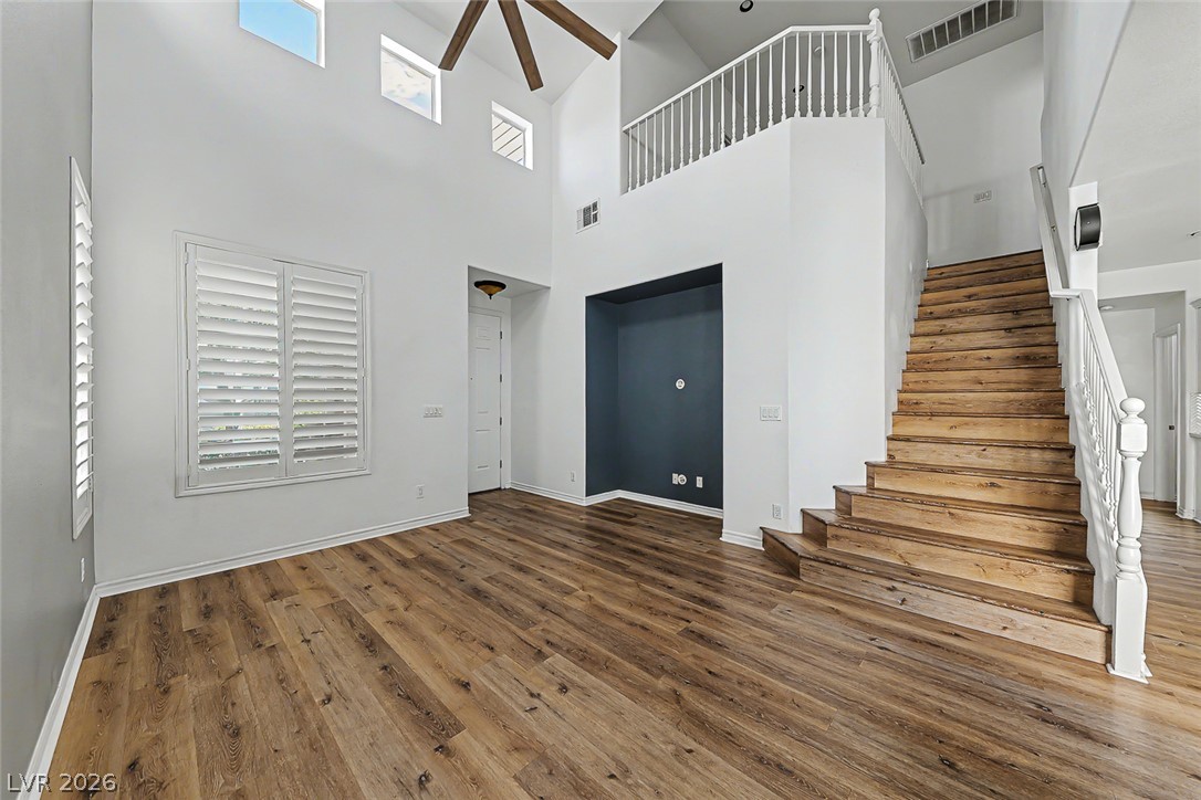 7609 Aspen Color Street