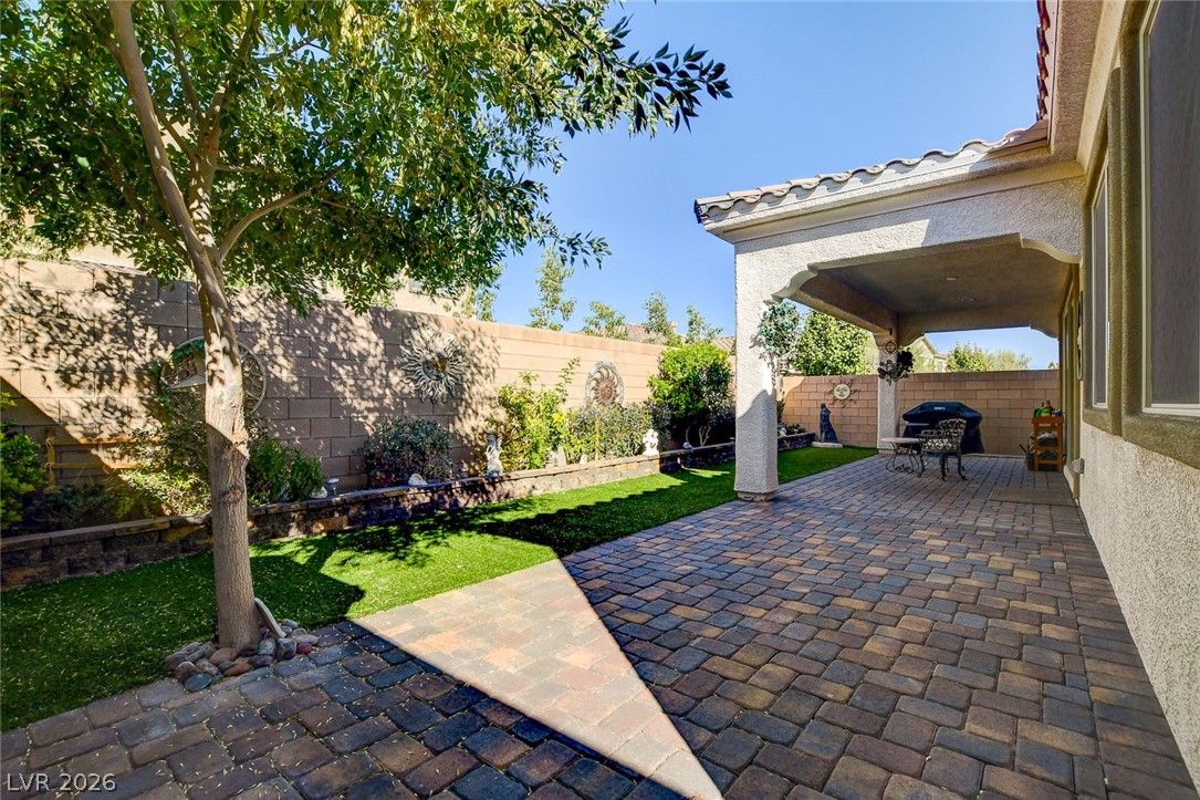 9730 Ponderosa Skye Court