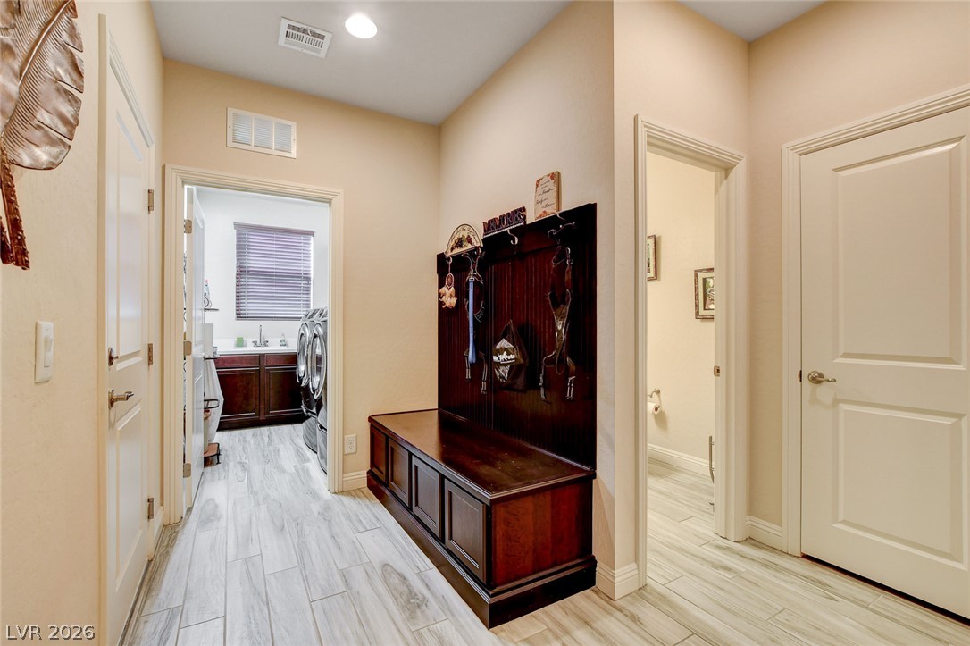 9730 Ponderosa Skye Court