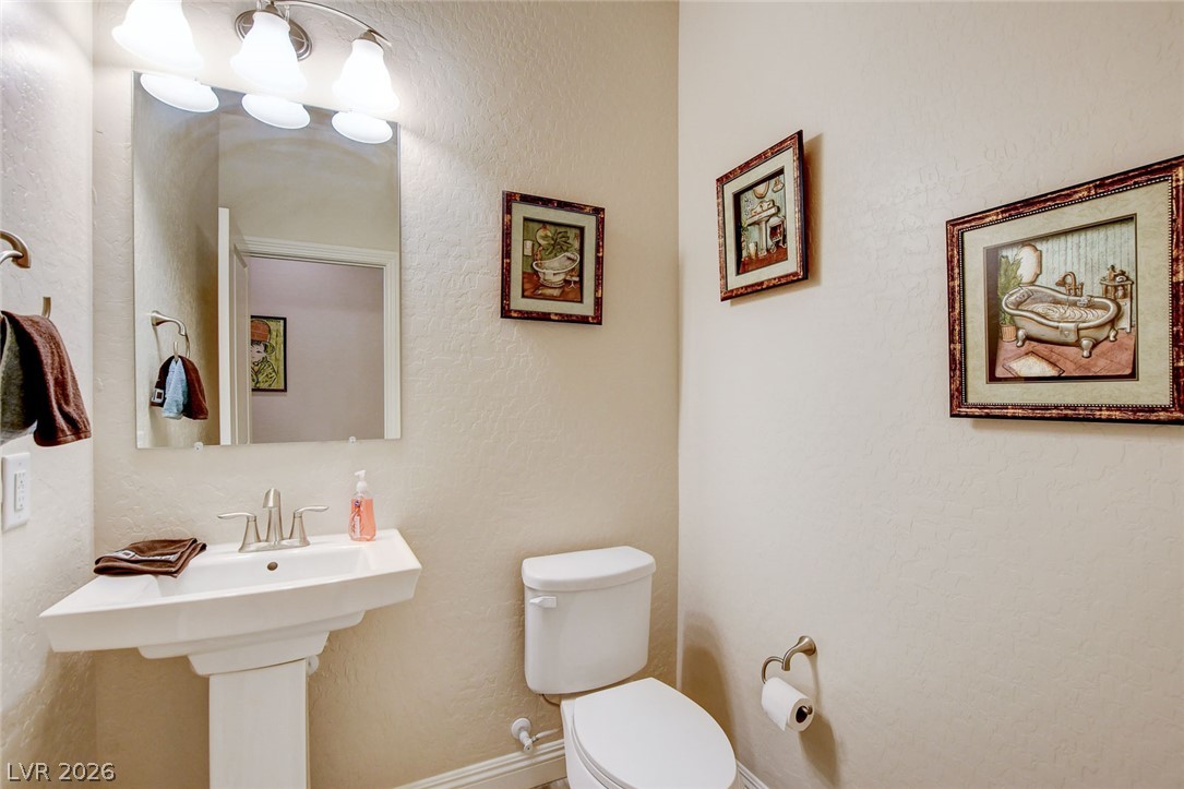 9730 Ponderosa Skye Court