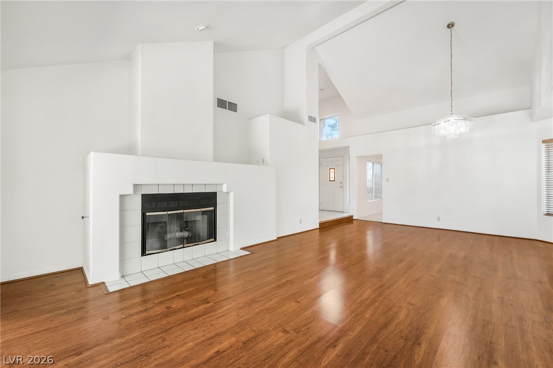 6986 Emerald Springs Lane