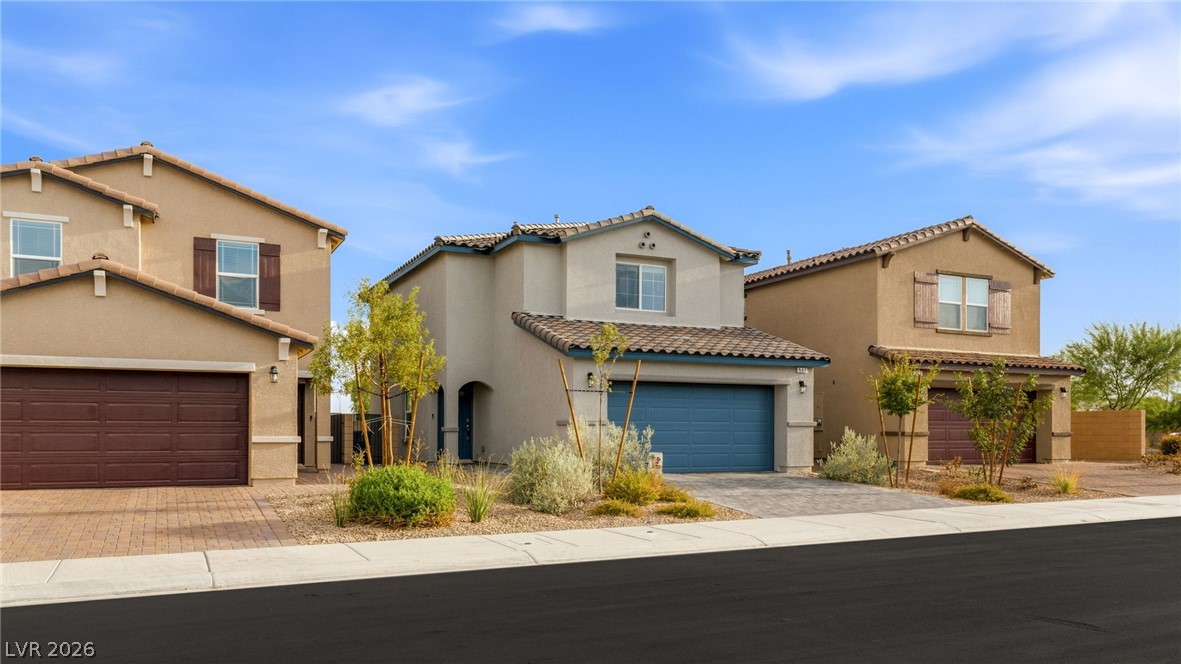 597 Juniper Rock Avenue