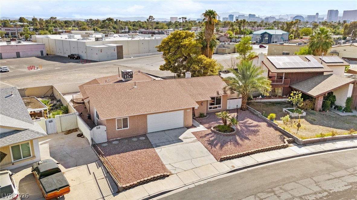 2503 Siesta Avenue