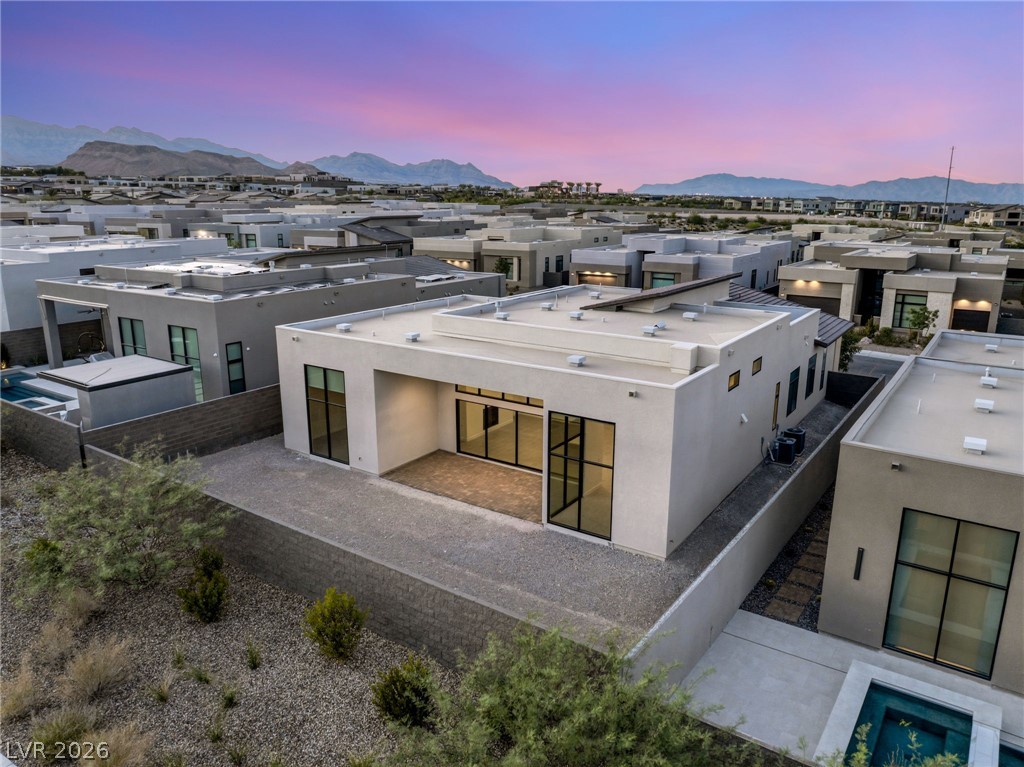 10865 Agate Cliffs Avenue