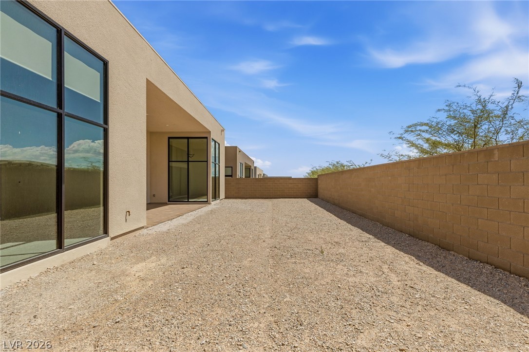 10865 Agate Cliffs Avenue