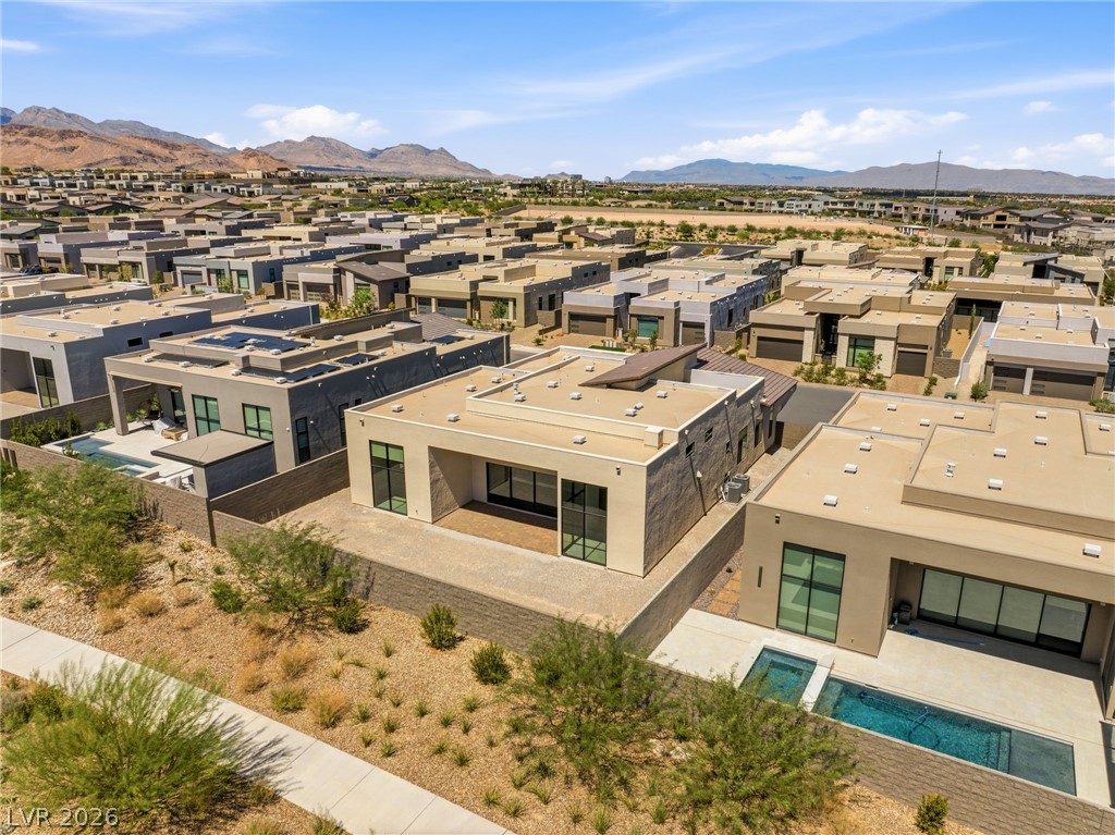 10865 Agate Cliffs Avenue