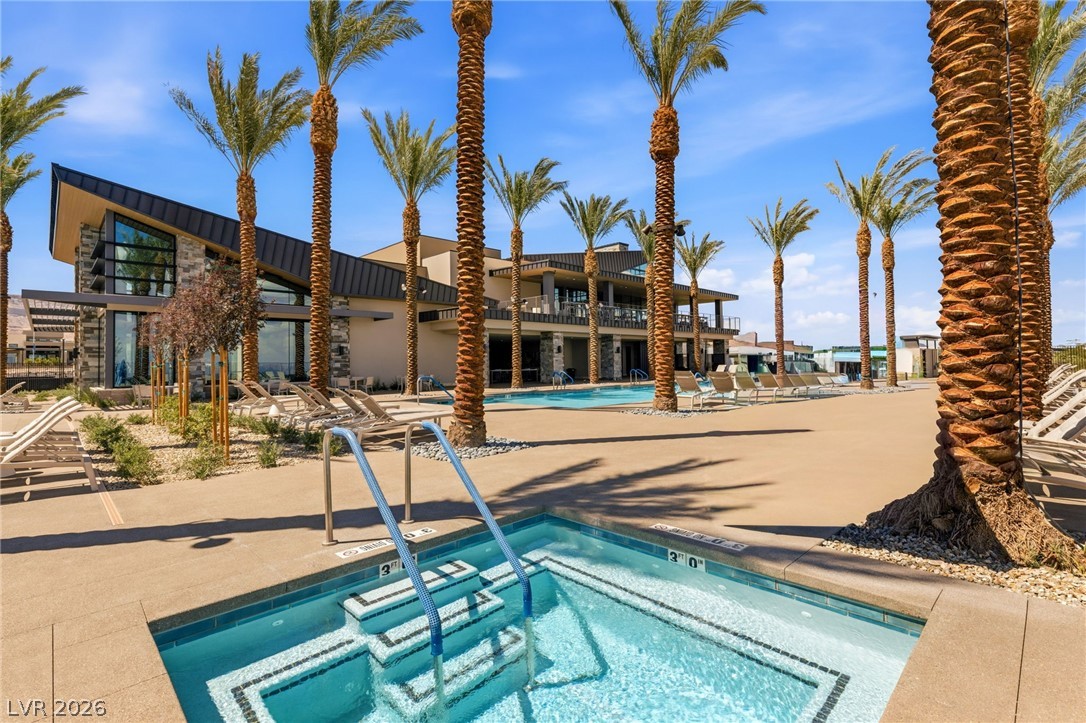 10865 Agate Cliffs Avenue