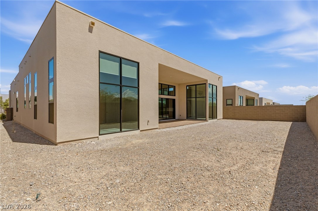 10865 Agate Cliffs Avenue