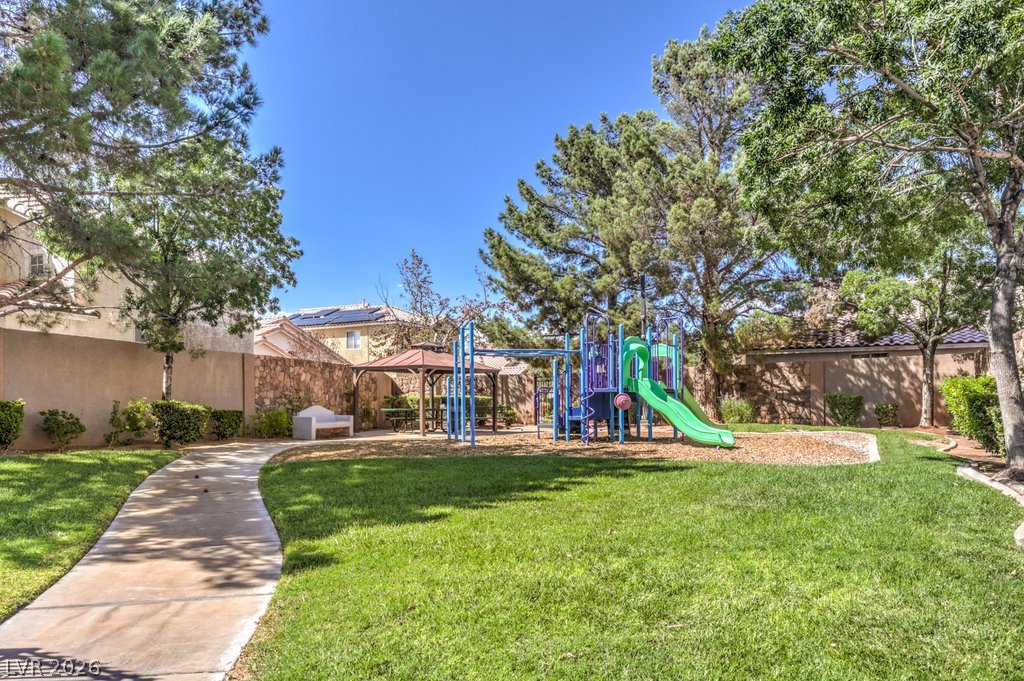 6112 Shallow Springs Street