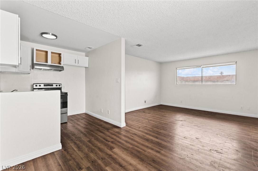 304 Orland Street 41