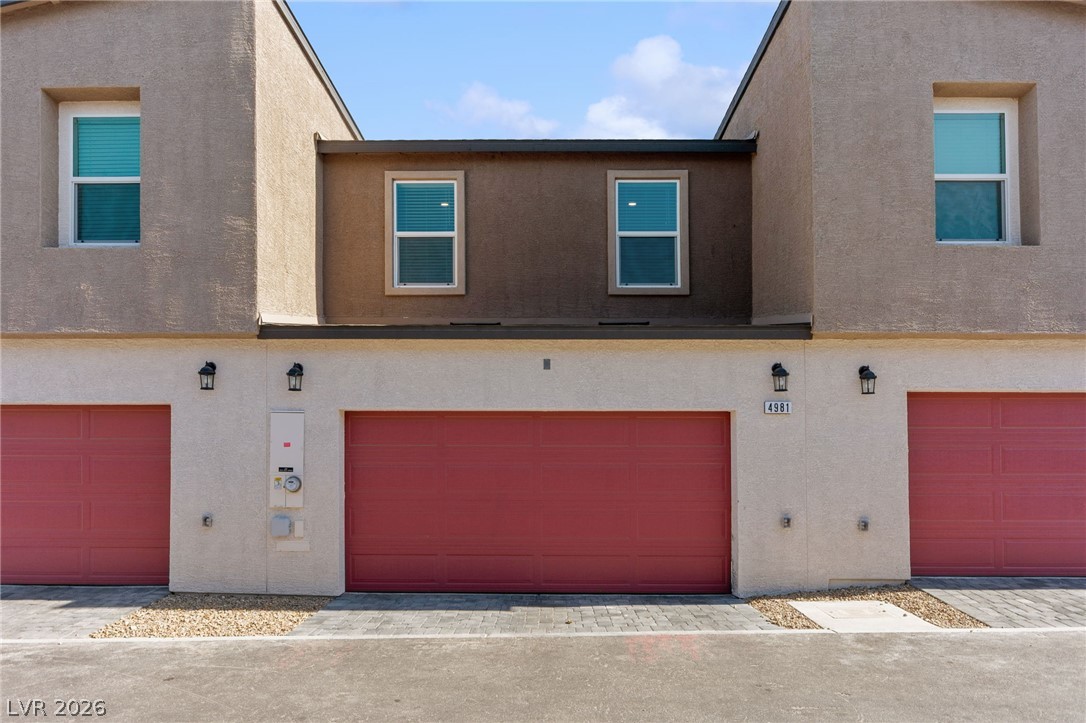 4981 Apple Mesa Avenue