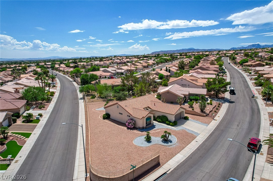 2832 Hanging Rock Drive