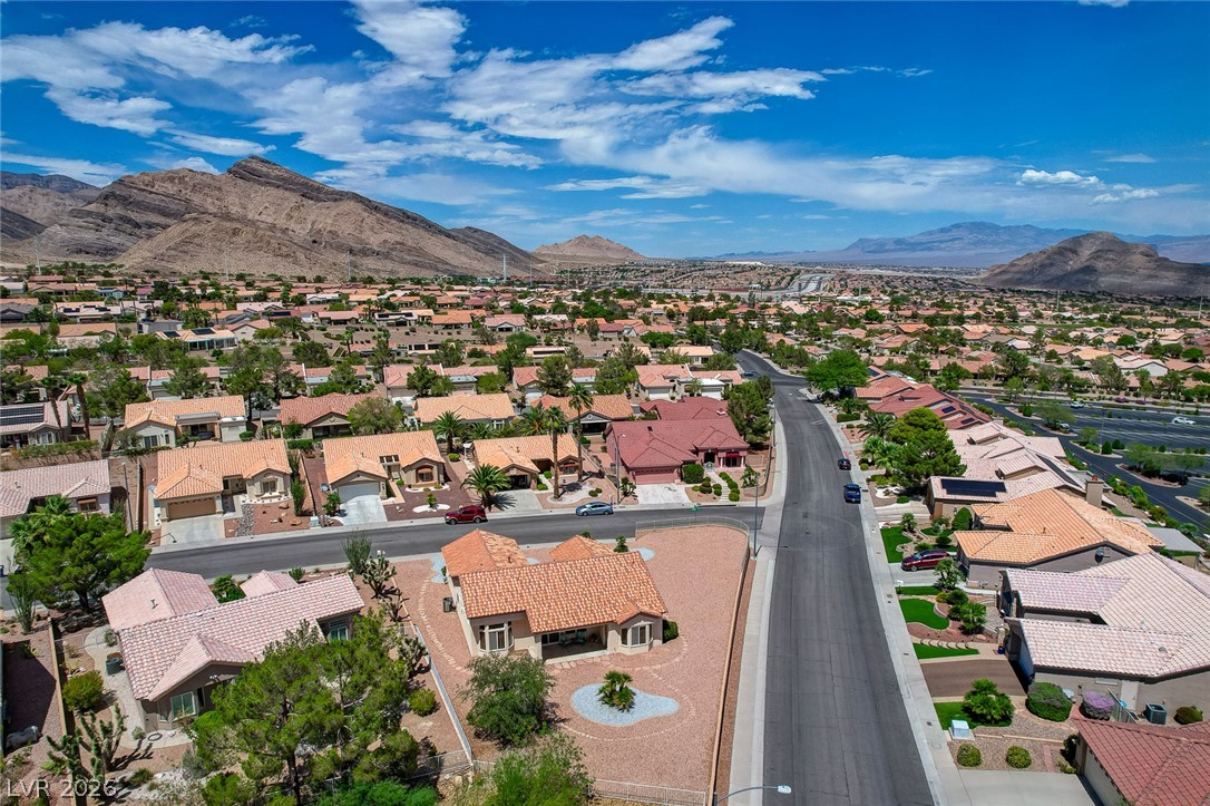 2832 Hanging Rock Drive