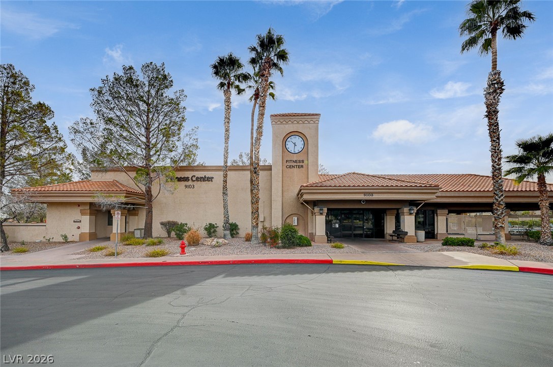 2832 Hanging Rock Drive