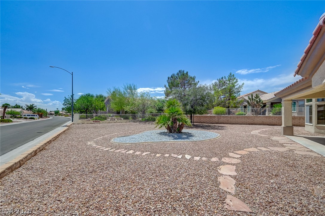 2832 Hanging Rock Drive