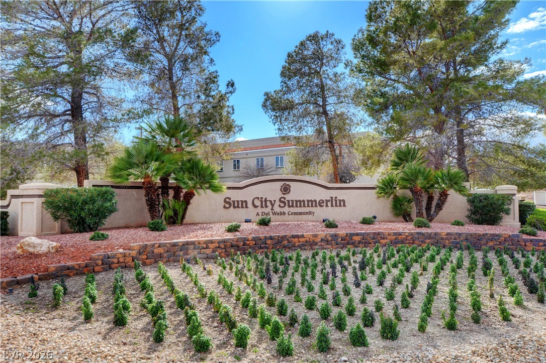 2832 Hanging Rock Drive