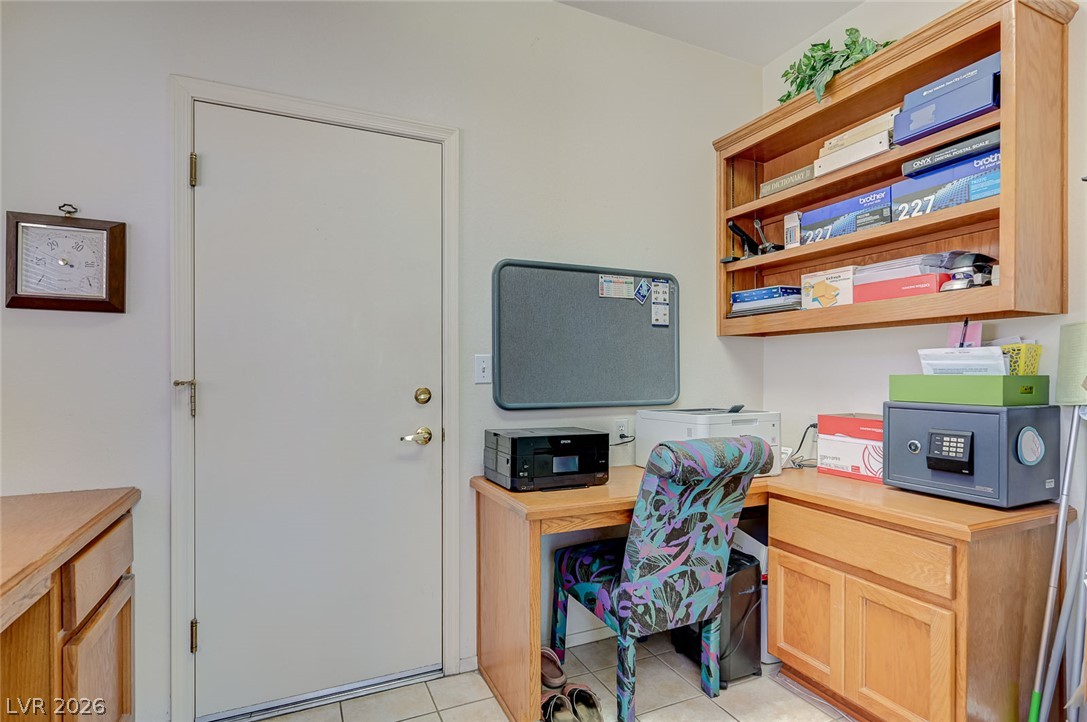 2832 Hanging Rock Drive