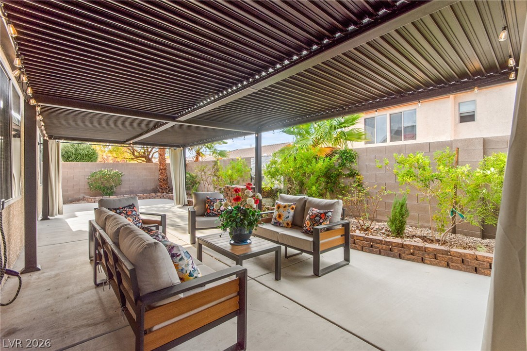 7568 Stray Horse Avenue