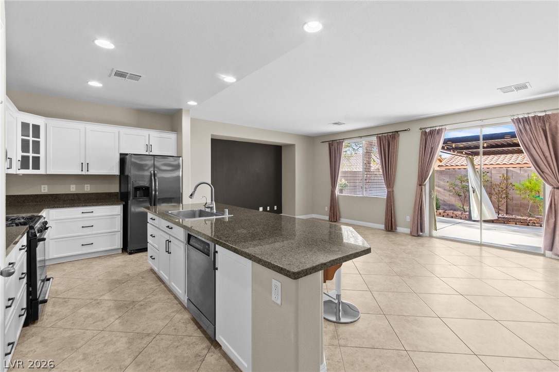 7568 Stray Horse Avenue