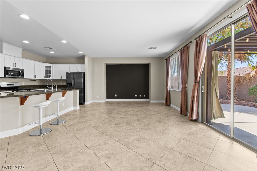 7568 Stray Horse Avenue