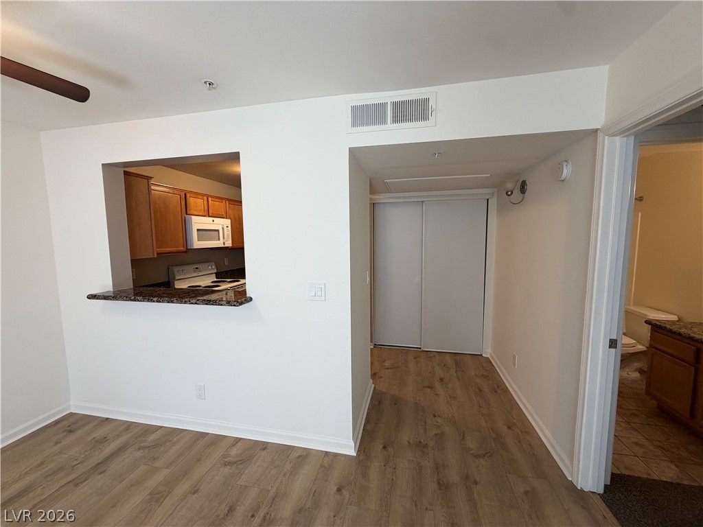 2130 Sealion Drive 103