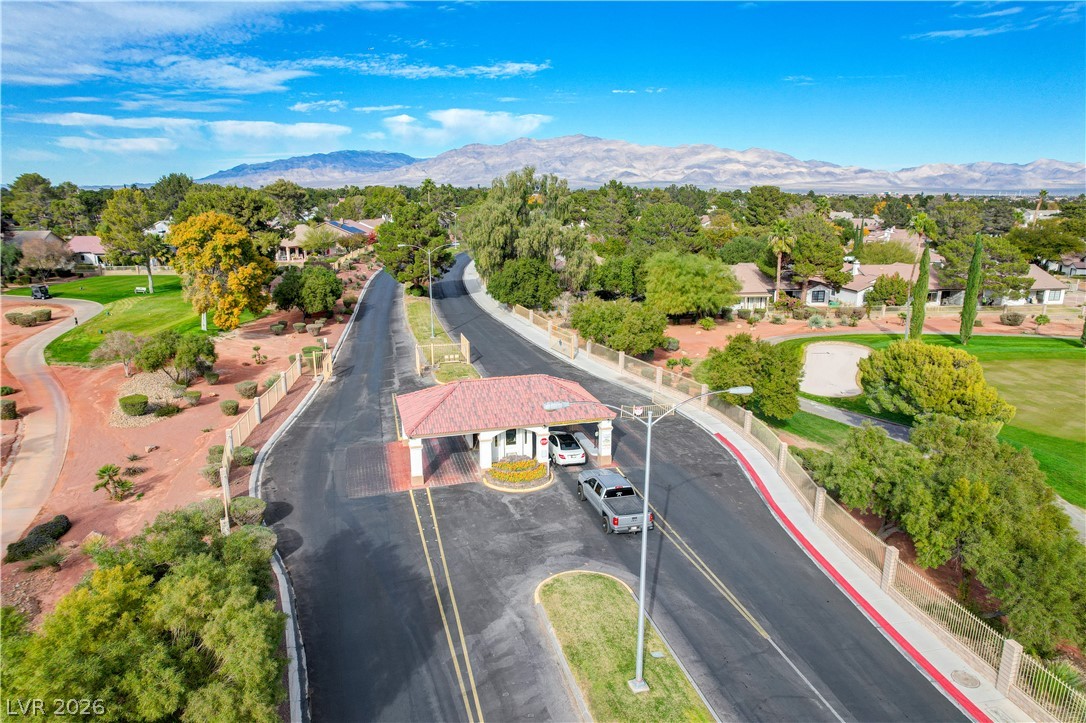 5613 Port Barrington Way