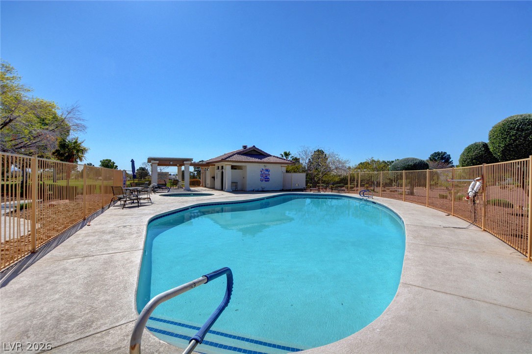 5613 Port Barrington Way