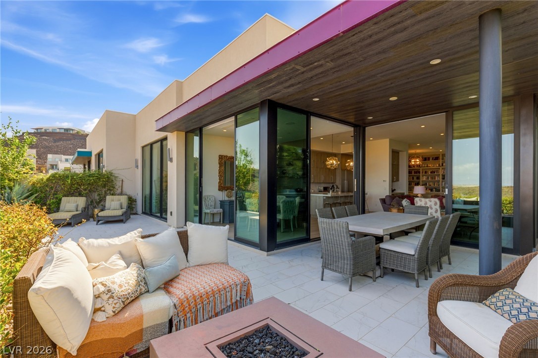 1228 Starview Peak Court