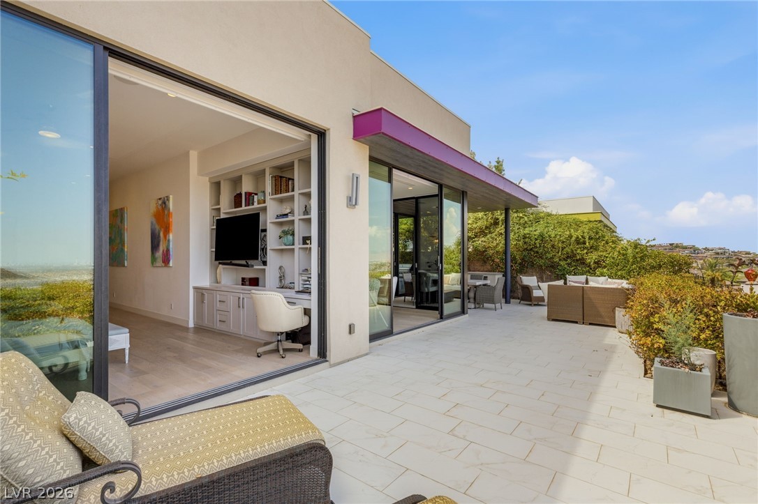 1228 Starview Peak Court