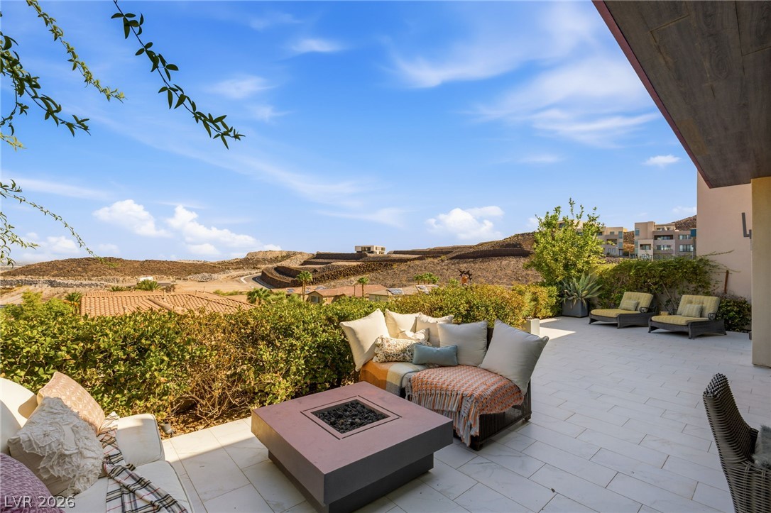1228 Starview Peak Court