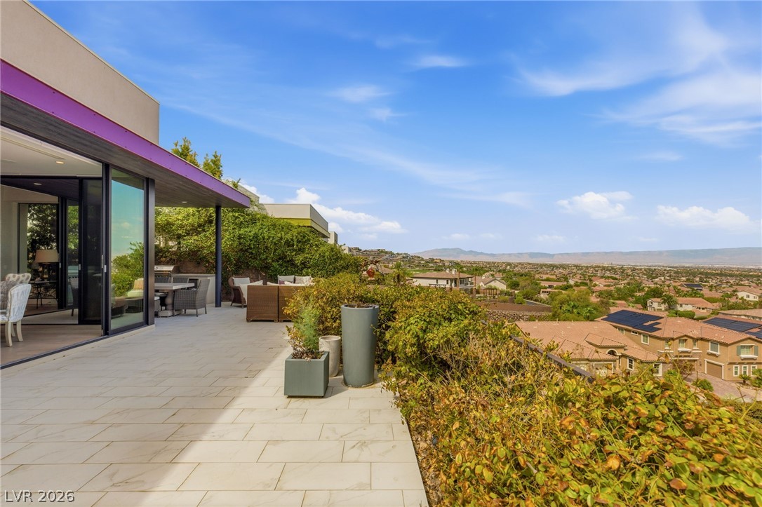 1228 Starview Peak Court