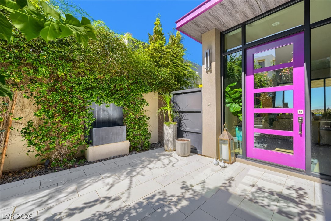 1228 Starview Peak Court