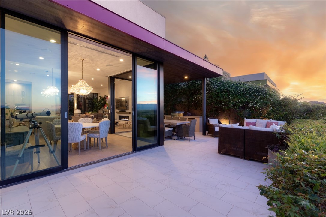 1228 Starview Peak Court
