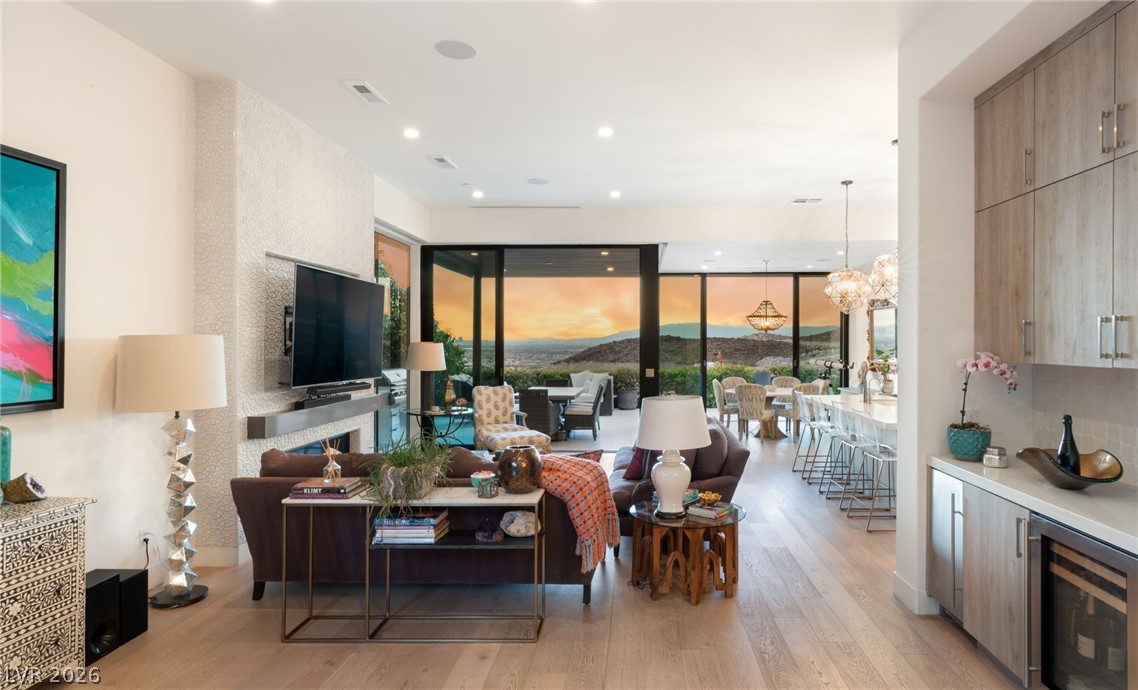 1228 Starview Peak Court