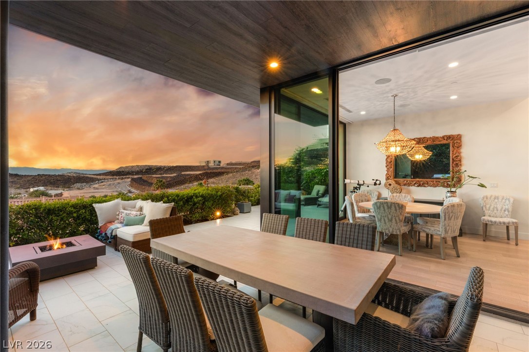 1228 Starview Peak Court