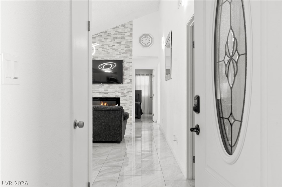 2316 El Cerrito Circle