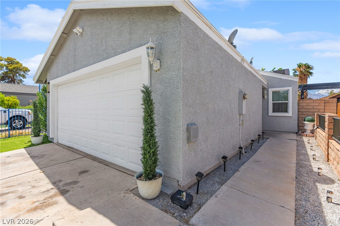 2316 El Cerrito Circle