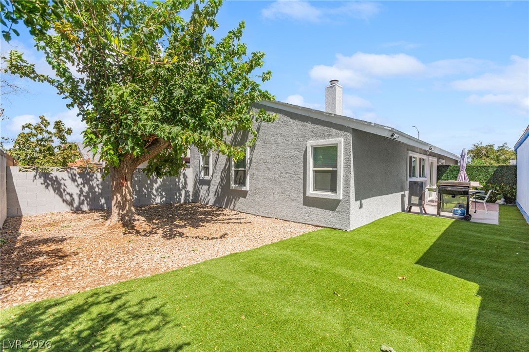 2316 El Cerrito Circle