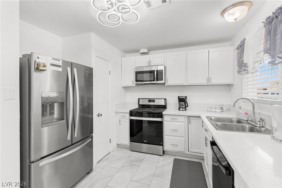 2316 El Cerrito Circle