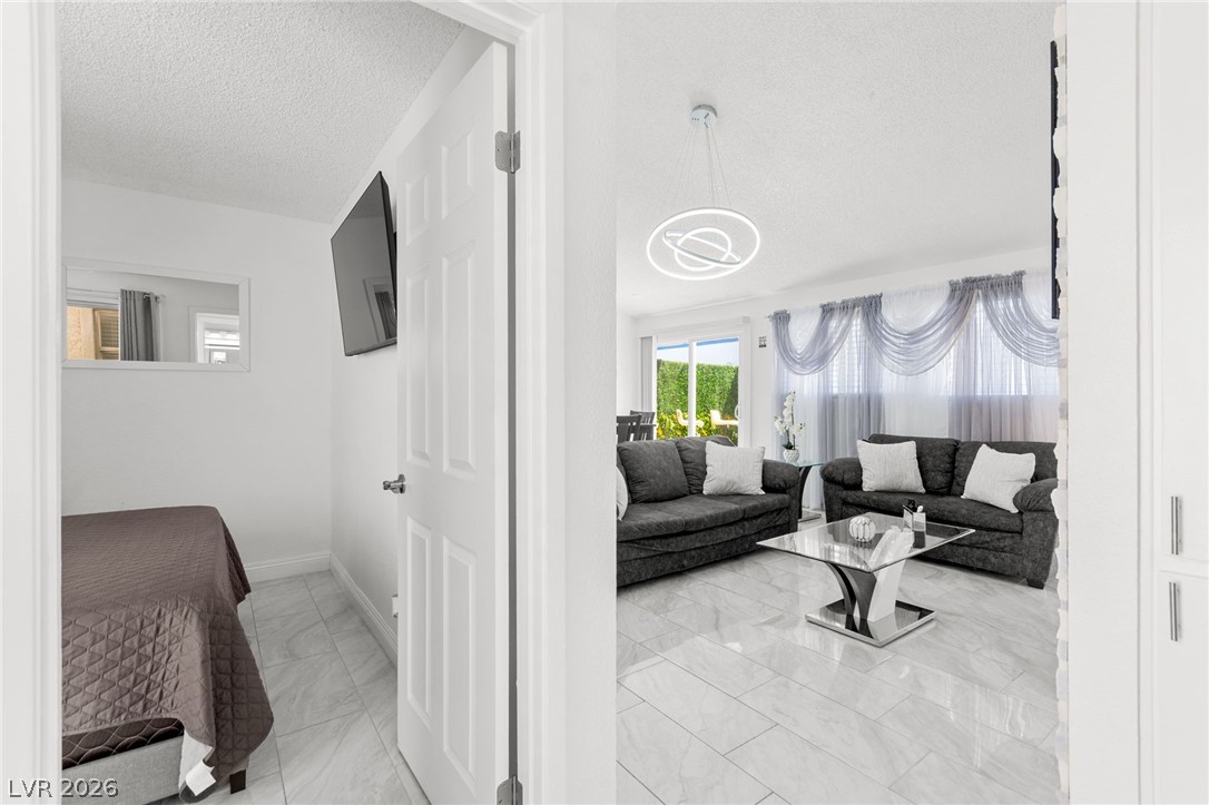 2316 El Cerrito Circle