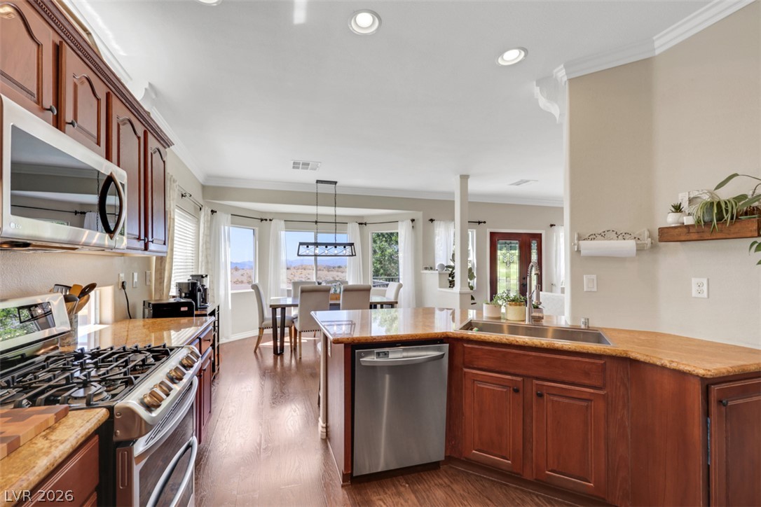 545 Opal Court