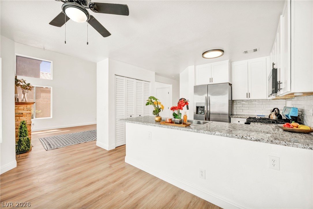 5322 Sandstone Drive