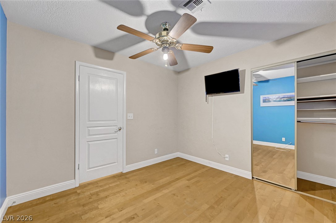 5817 Mary Way