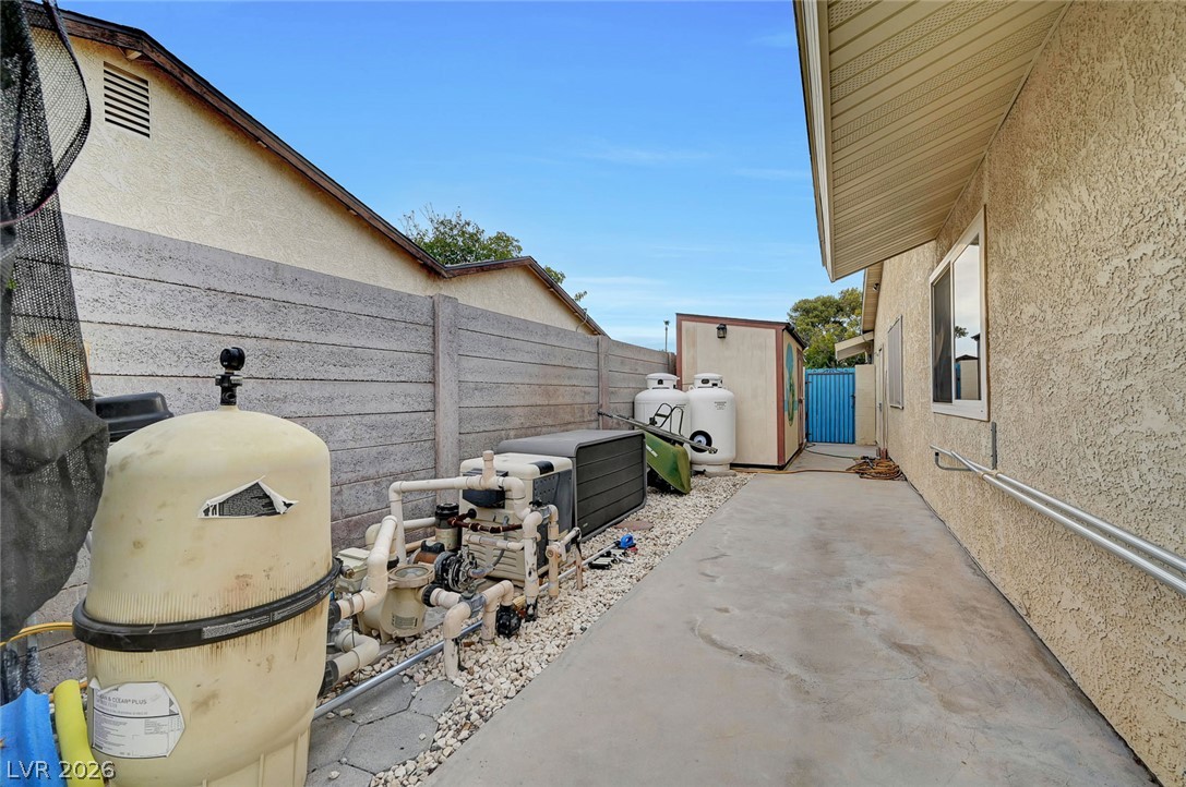 5817 Mary Way