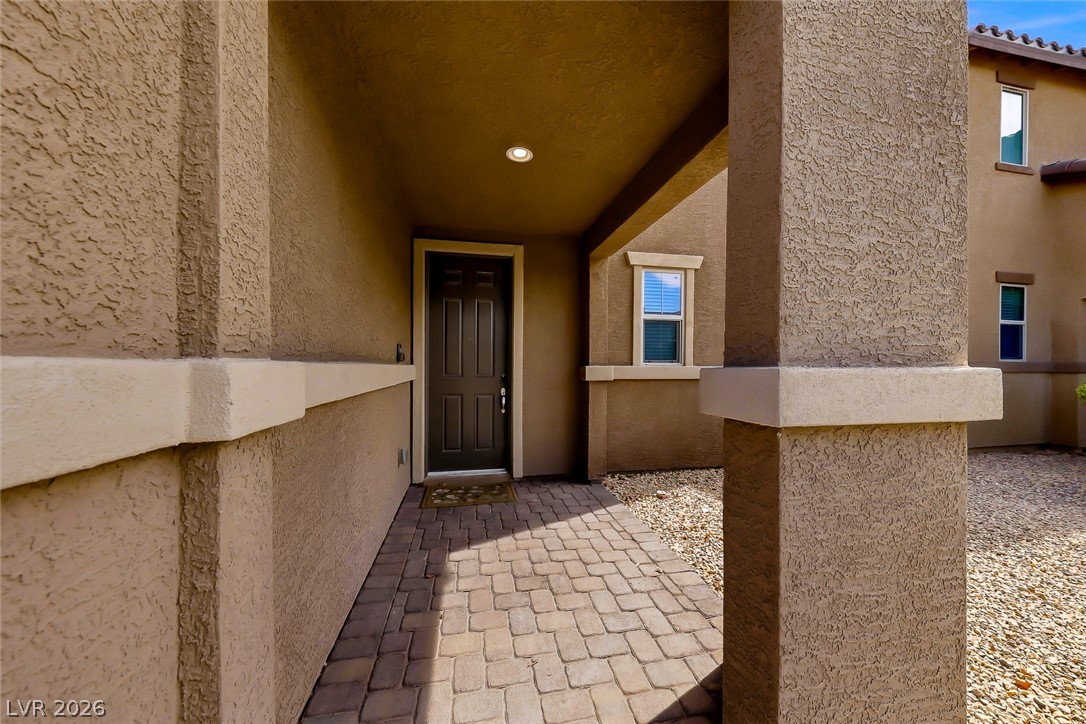 1821 Soto Lane