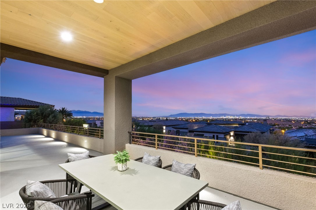 11142 San Terrazo Place