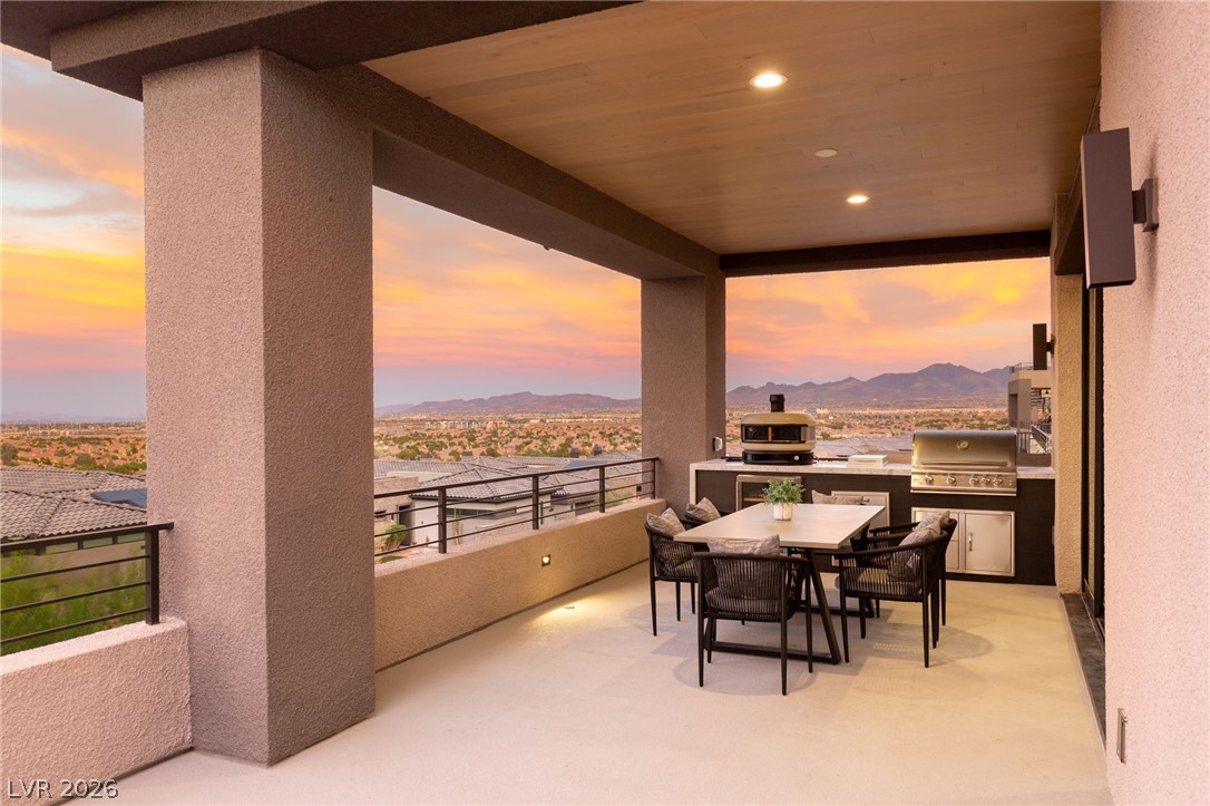 11142 San Terrazo Place